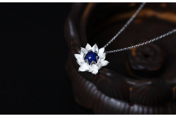 Collier Pendentif "Fleur de Lotus" Lapis Lazuli en Argent Sterling