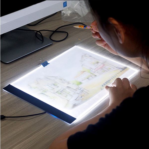 Table Lumineuse LED - Accessoire Broderie Diamant